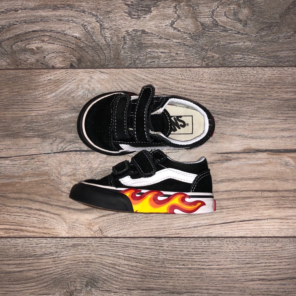 Toddler shoes